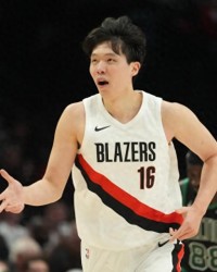 开拓者大胜老鹰！轰22分7板3助1断2帽后 杨瀚森被火速召回仍遭DNP