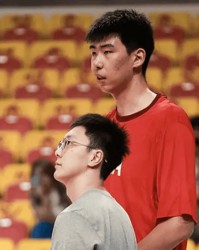 开云游戏平台-愿无大碍！徐昕半场出战6分钟，投篮1中1得到2分1篮板1抢断